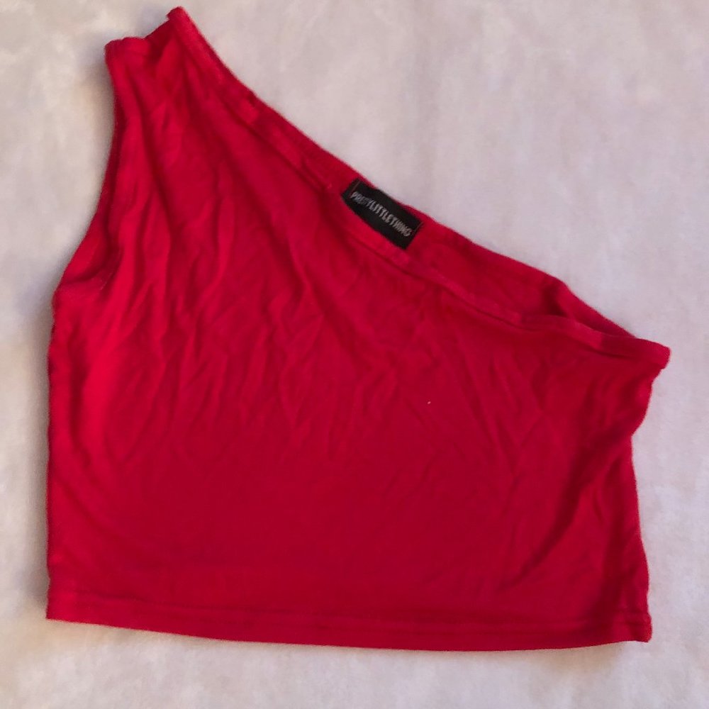 PrettyLittleThing One Shoulder Red Crop Top